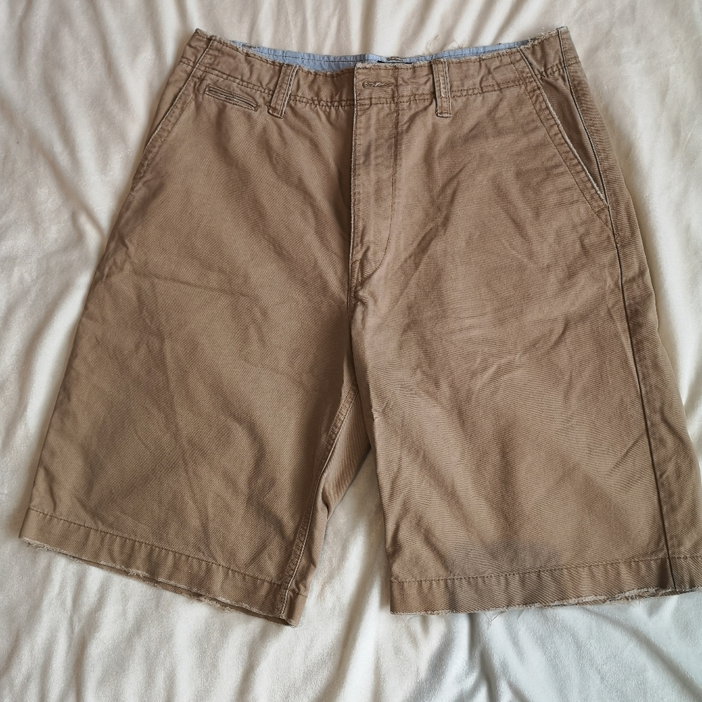 3/$25⭐AE khaki shorts